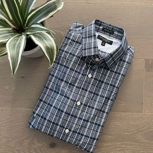 Banana Republic Non-iron Button Down Shirt
